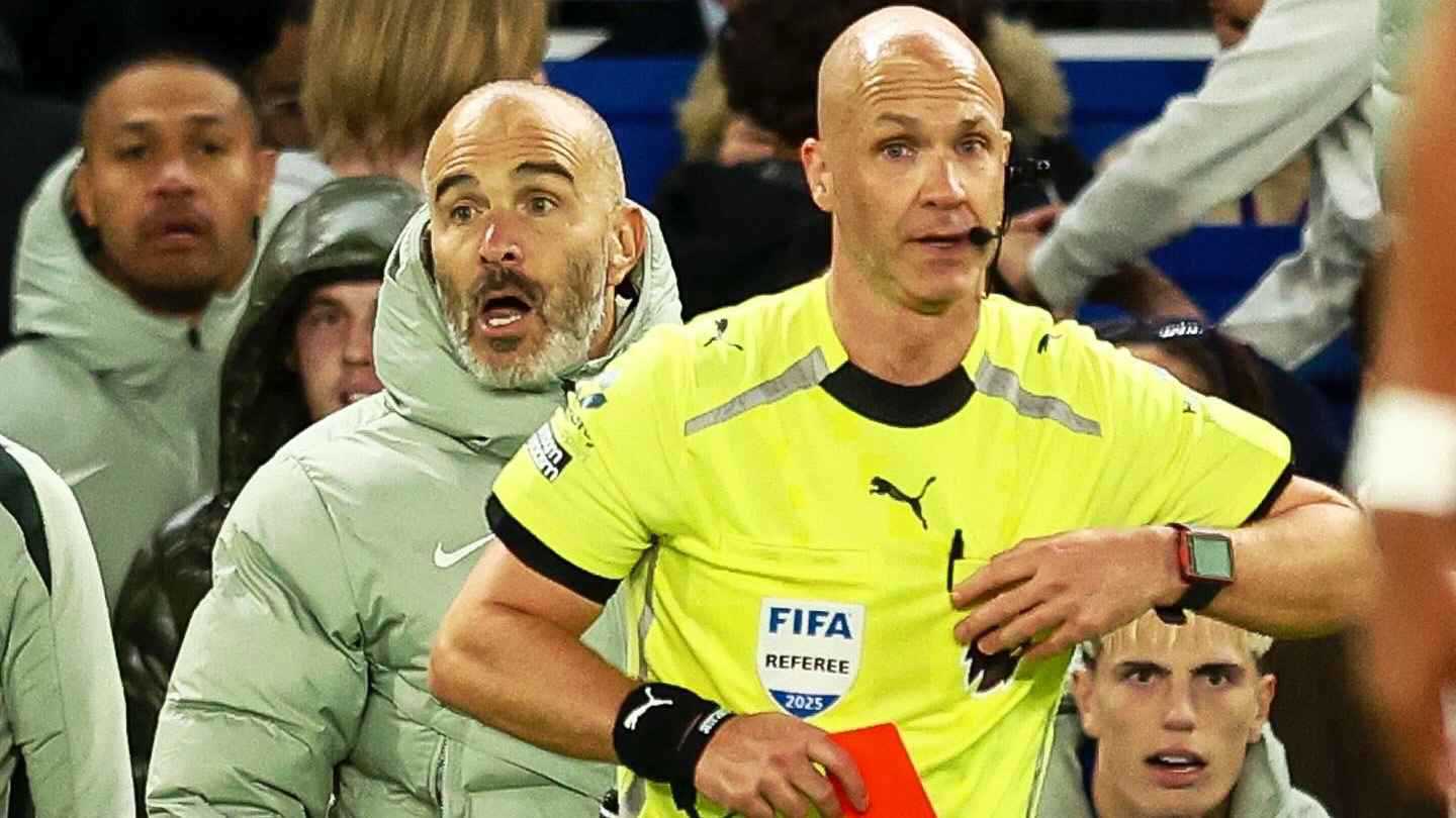 الكشف عن عقوبة إنزو ماريسكا بعد طرده في مباراة ليفربول وتشيلسي