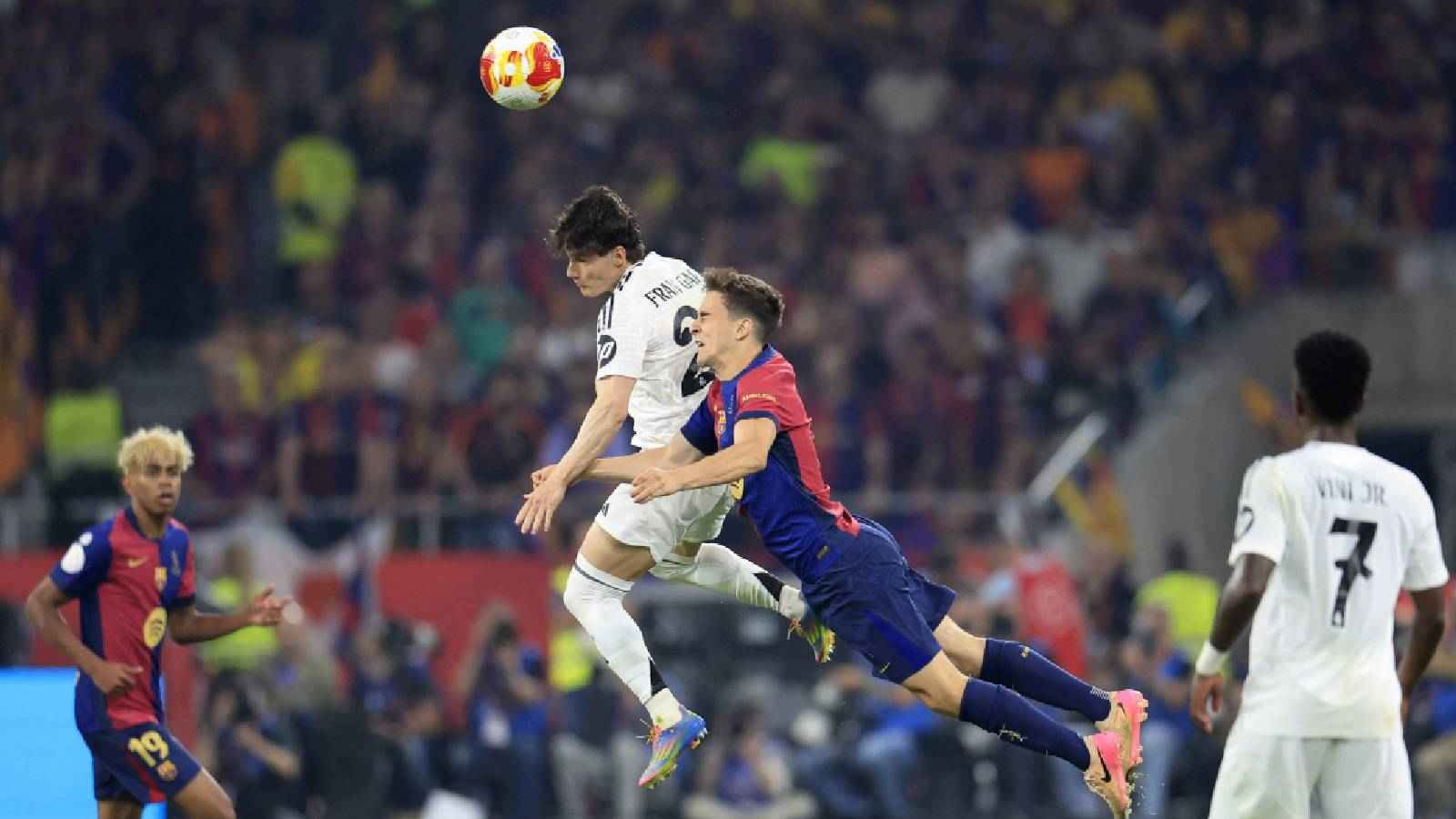 برشلونة يتفوق على ريال مدريد.. ترتيب أفضل 6 فرق في التاريخ