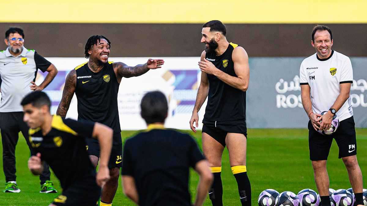 بسبب زيادة الوزن.. ميدو يوجه انتقادات حادة لنجم الاتحاد السعودي (فيديو)