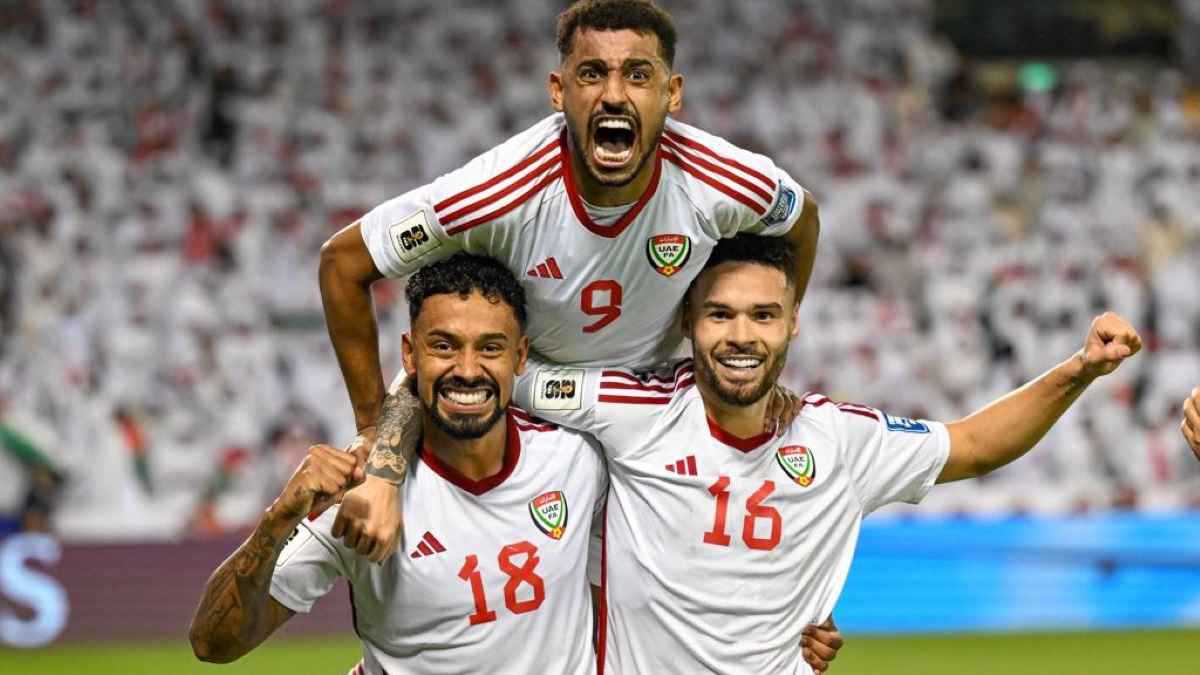 بعد الفوز على عمان.. ماذا يحتاج منتخب الإمارات للتأهل رسميًا لكأس العالم؟