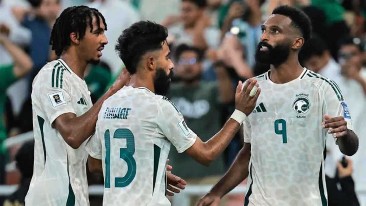 بعد تصريحات الجاسم.. رد فعل البريكان بعد فوز سالم الدوسري بأفضل لاعب في آسيا