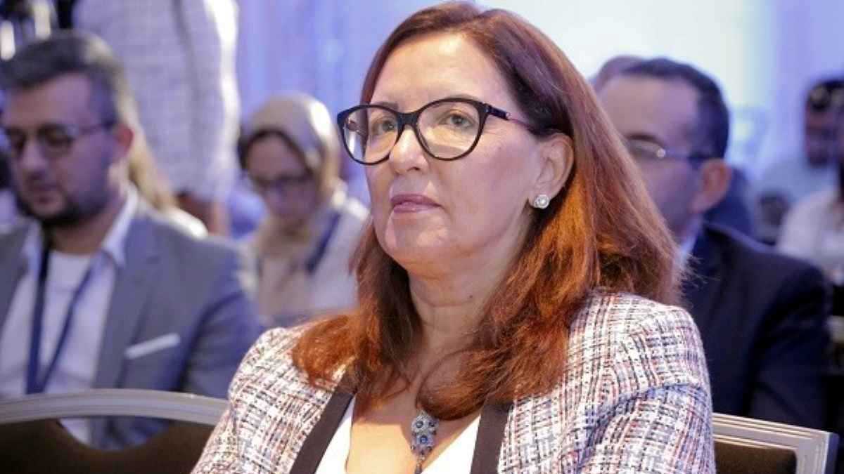 بينهم إمرأة.. الفيفا يستعين بثلاثة جزائريين في مناصب مهمة