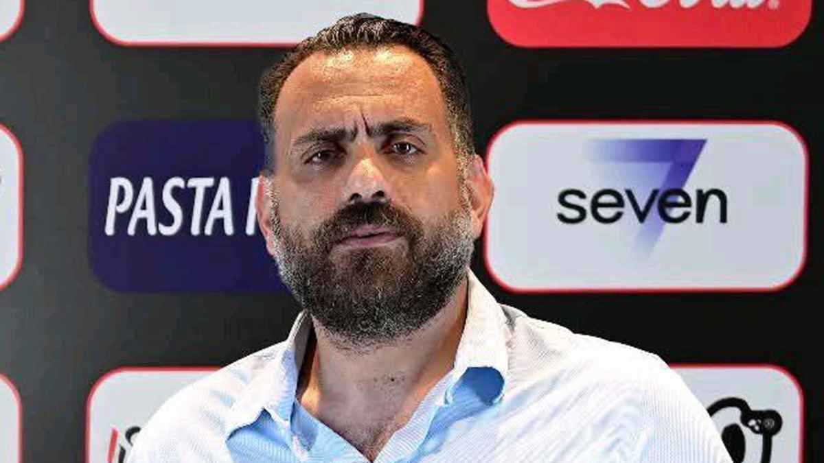 تسريبات خطيرة.. هل انقلب مجلس إدارة الزمالك على جون إدوارد؟