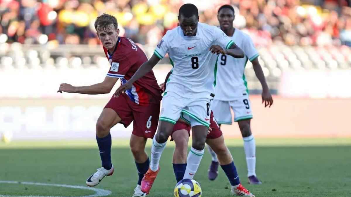 جاي جاي أكوشا الجديد.. تشيلسي يقدم عرضا كبيرا لضم موهبة نيجيريا