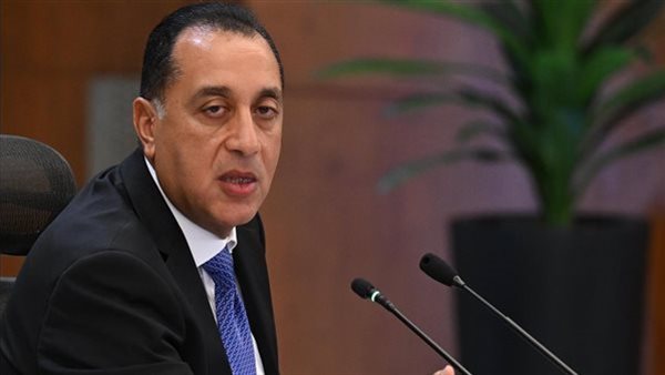 رئيس الوزراء يُتابع موقف مشروعات تطوير البُنى التحتية وأنظمة التأمين بالمطارات المصرية