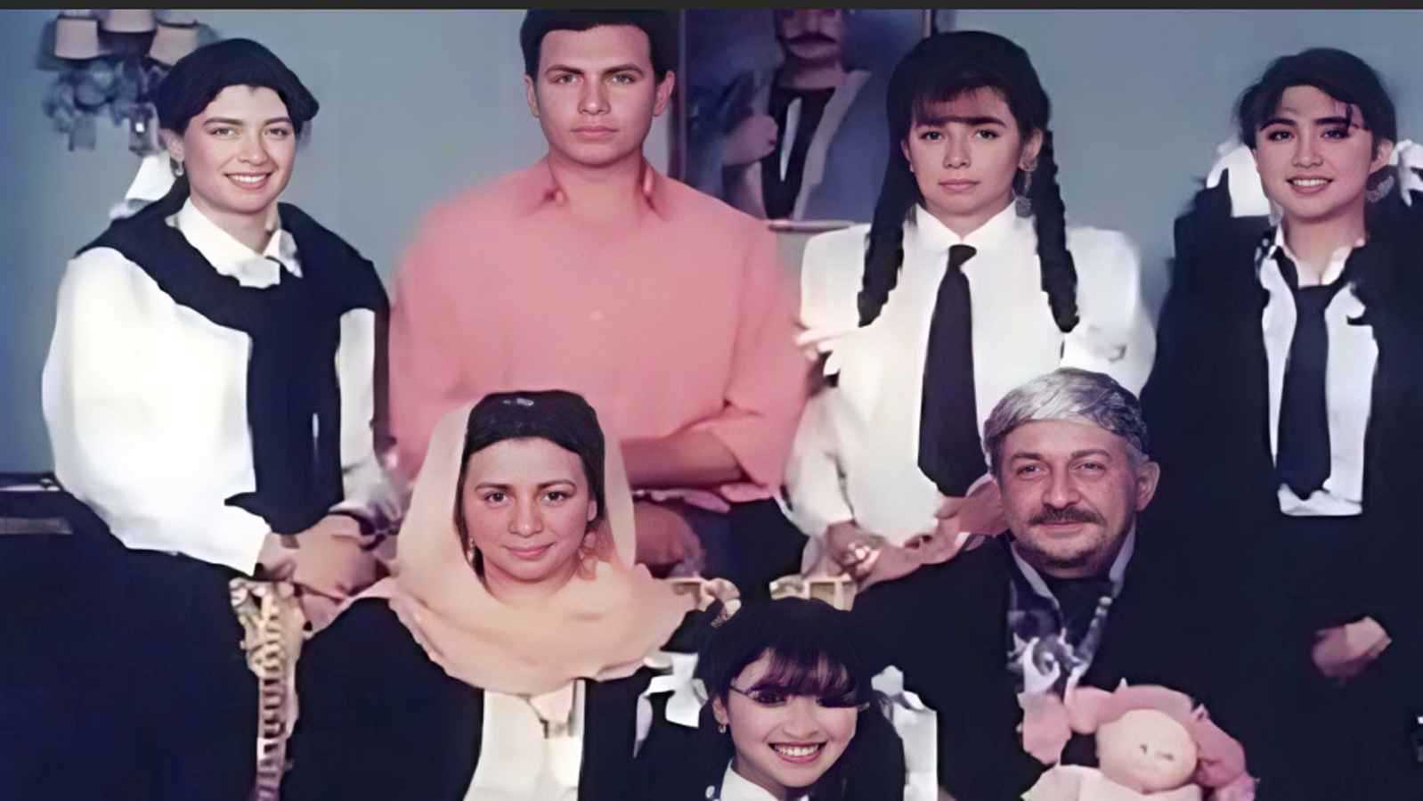 رغم وفاة نور الشريف.. هل يرى “لن أعيش في جلباب أبي 2” النور؟