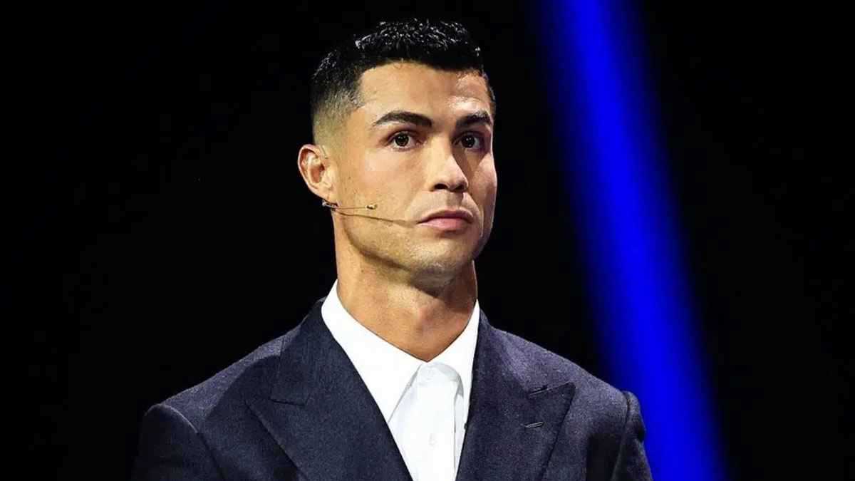 رقم 1 في كل شيء.. ردود فعل جنونية بعد تخطي ثروة رونالدو المليار دولار