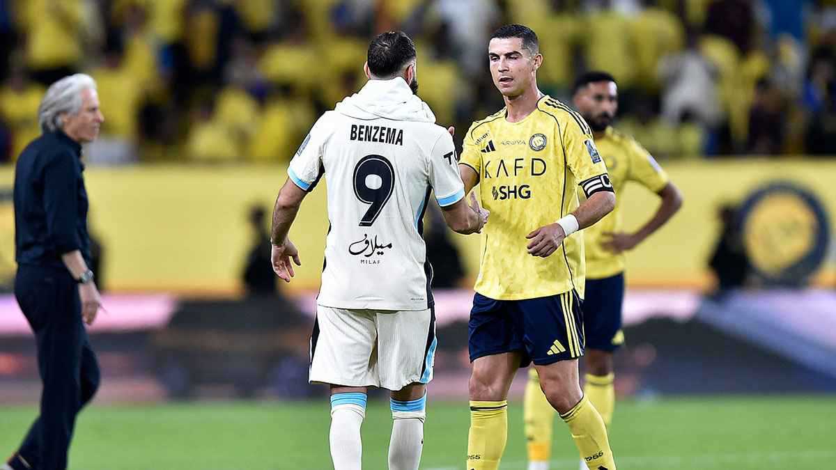 رقم واحد.. هل سخر بنزيما من كريستيانو رونالدو عبر إنستغرام؟ (صورة)