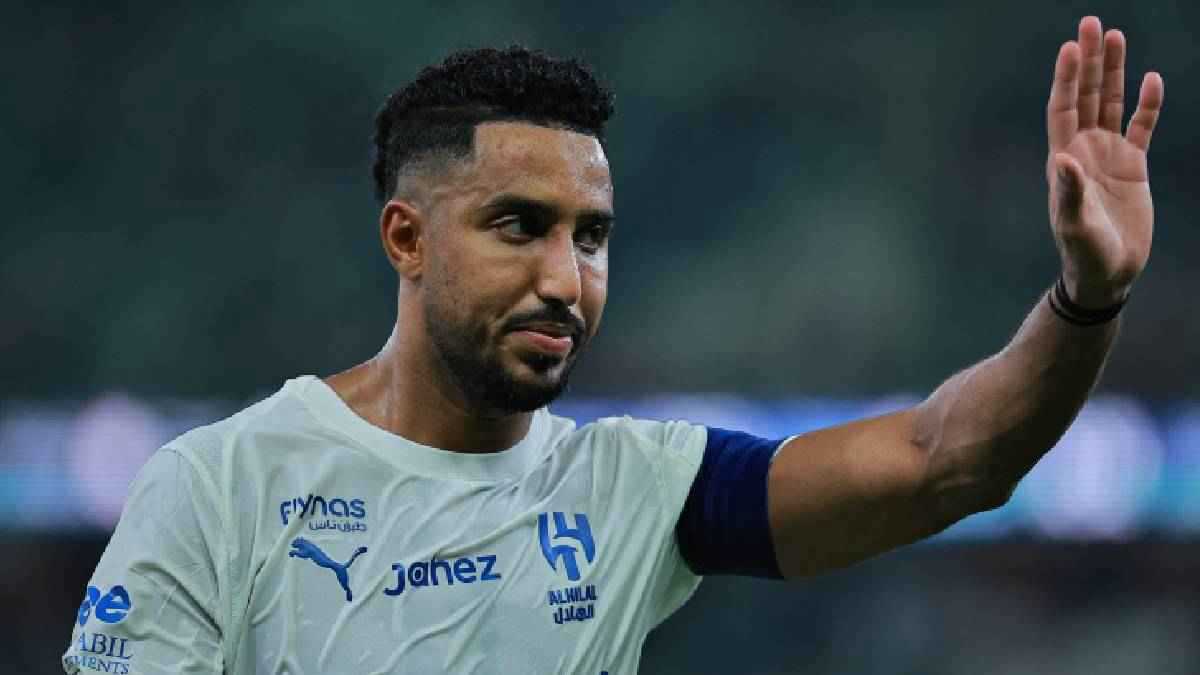 سالم الدوسري يقترب.. ترتيب جائزة أفضل لاعب آسيوي وفارق النقاط