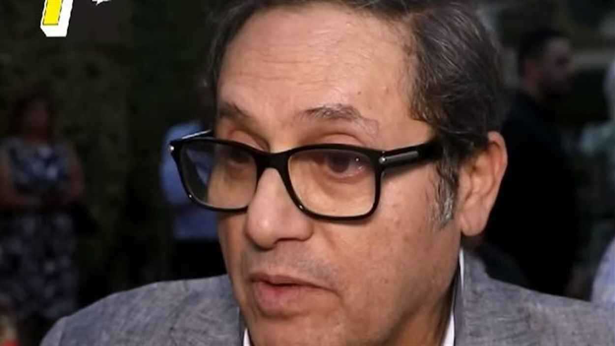 عادل عوض “مستاء” من تهميش والده في مهرجان نقابة المهن التمثيلية