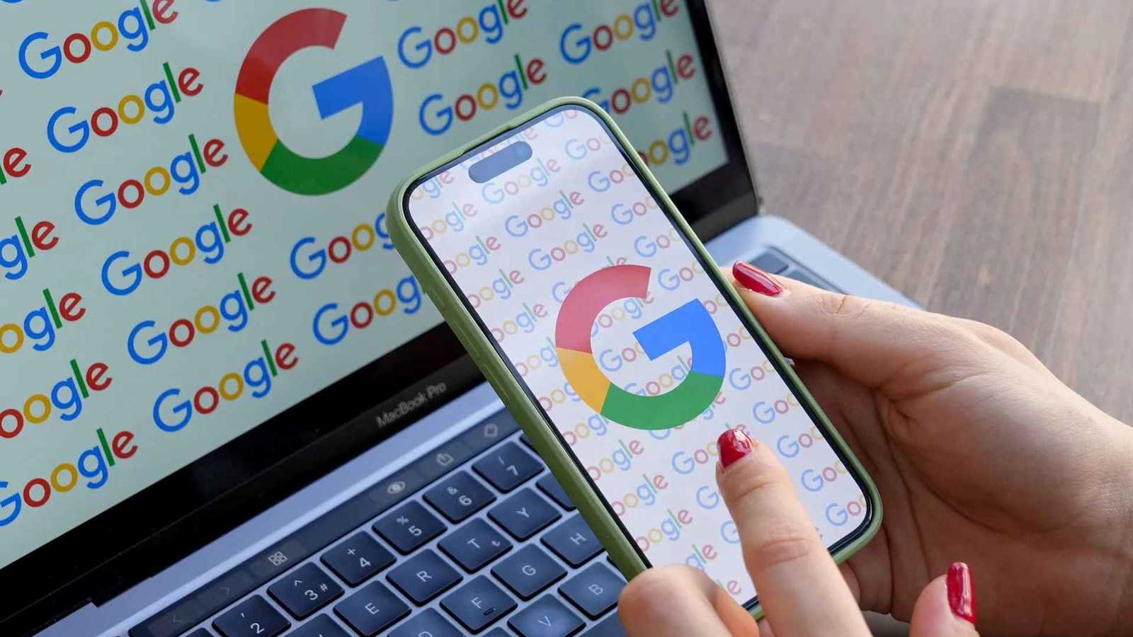 عبر برمجيات خبيثة.. تطبيقات وهمية تتصدر نتائج بحث غوغل