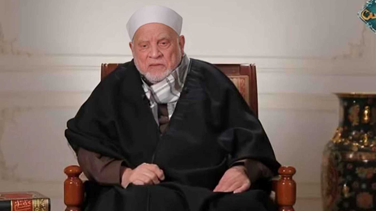 قرار رسمي بإطلاق اسم “أحمد عمر هاشم” على منشآت وطرق مصرية