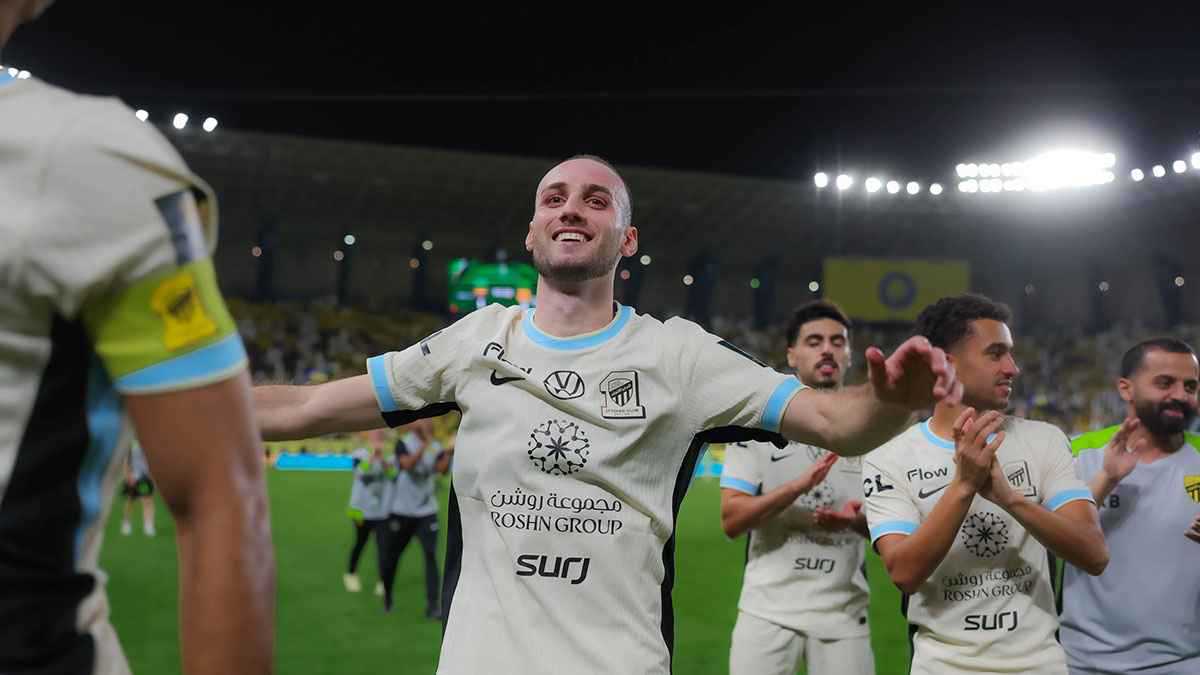 كم تبلغ مكافأة لاعبي الاتحاد السعودي إذا توجوا بكأس الملك؟