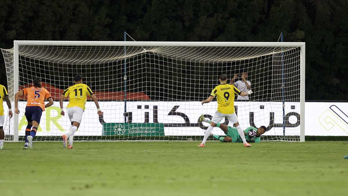 كم ضربة جزاء أهدرها كريم بنزيما طوال مسيرته؟