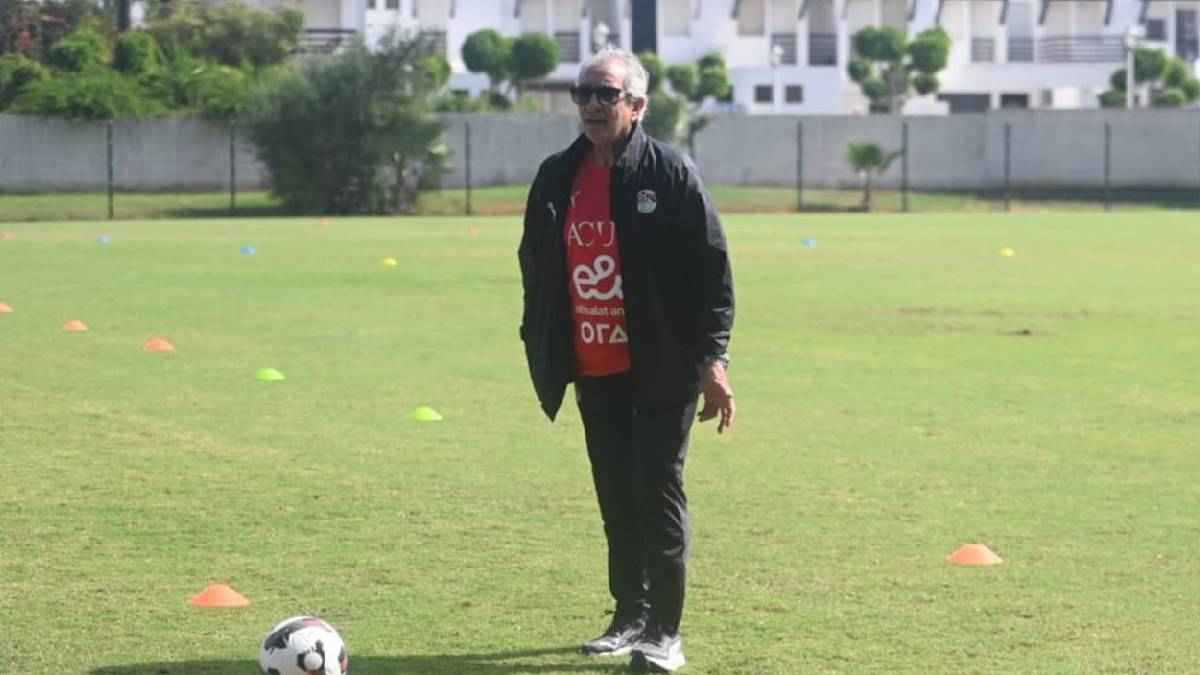 “لا تحترم منتخب مصر”.. طولان يهاجم رابطة الأندية قبل كأس العرب (فيديو)