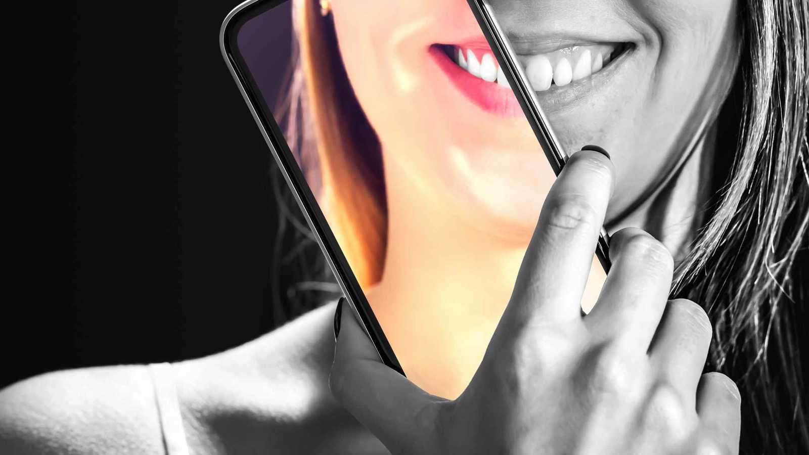 لماذا ننجذب إلى المزيف؟ علماء النفس يفسرون
