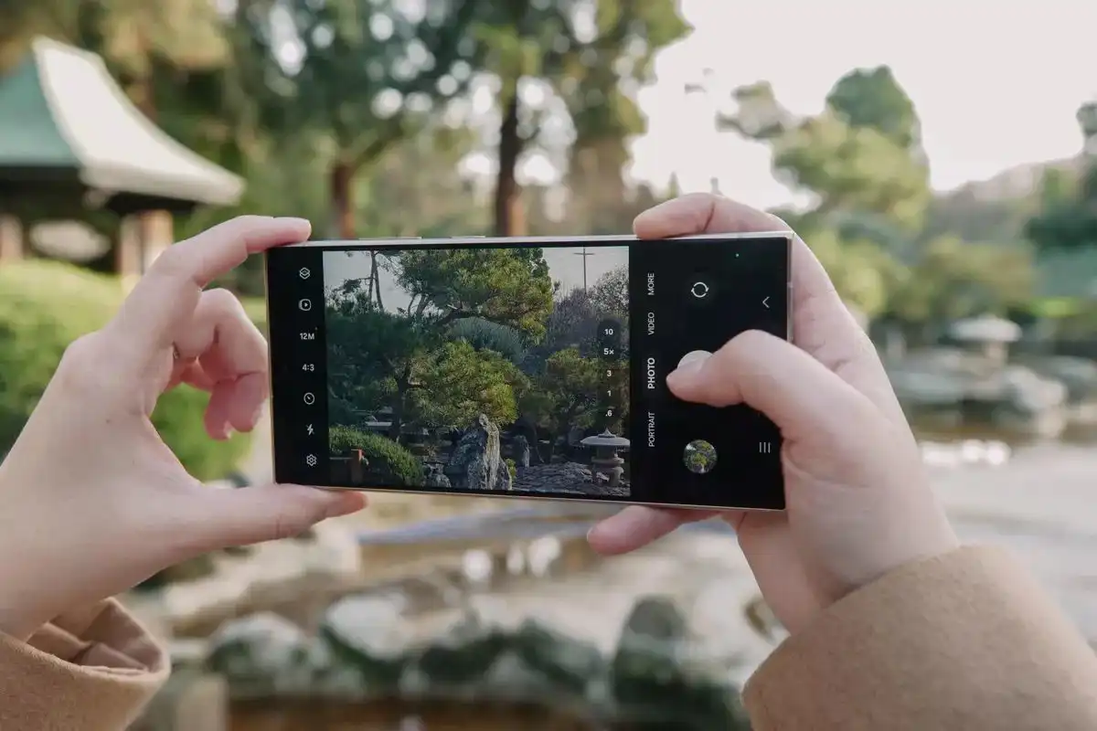 تطبيق الكاميرا