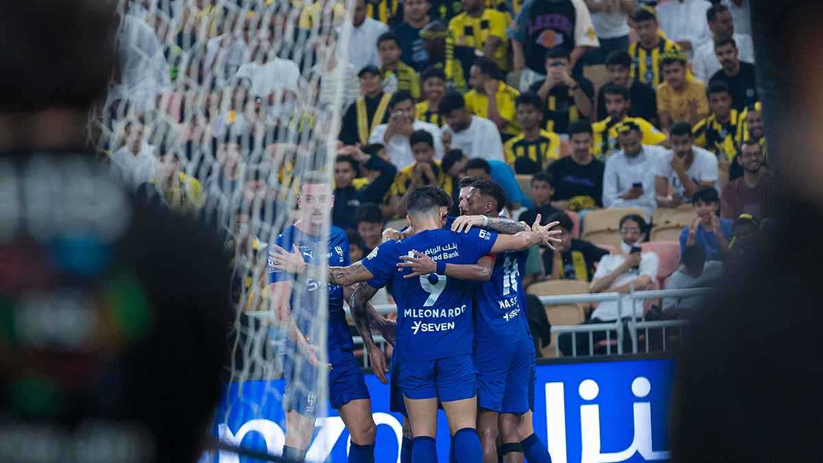 ليس ليوناردو.. أكثر لاعب أبهر جمهور الهلال أمام الاتحاد السعودي