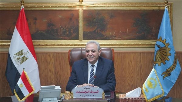 محافظ الغربية يهنئ أبطال القوات الجوية بعيدهم الـ93