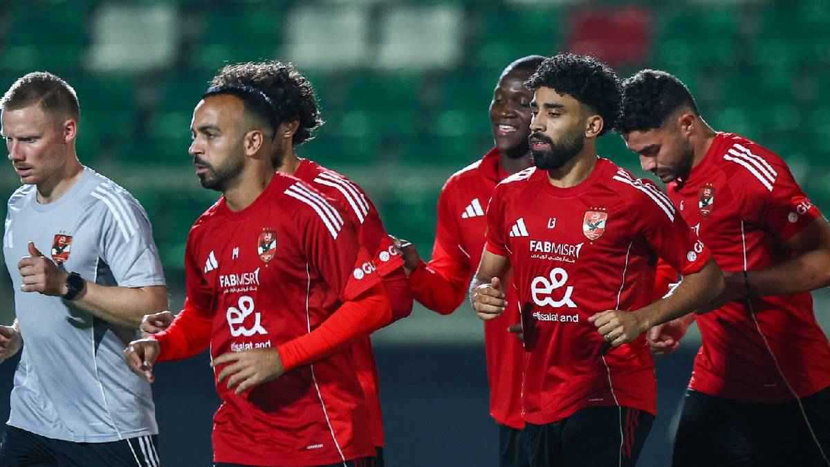 مفاجأة.. عرض مهاجم منتخب الكاميرون على الأهلي المصري