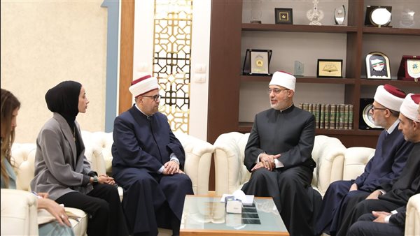 مفتي الجمهورية يستقبل وفد المحكمة العليا الشرعية في فلسطين لبحث تعزيز التعاون المشترك