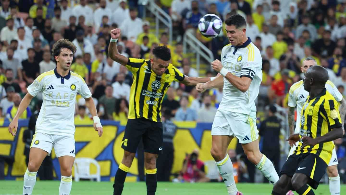 مقارنة مع رونالدو.. ماذا حقق جواو فيليكس في أول 5 مباريات مع النصر بالدوري؟