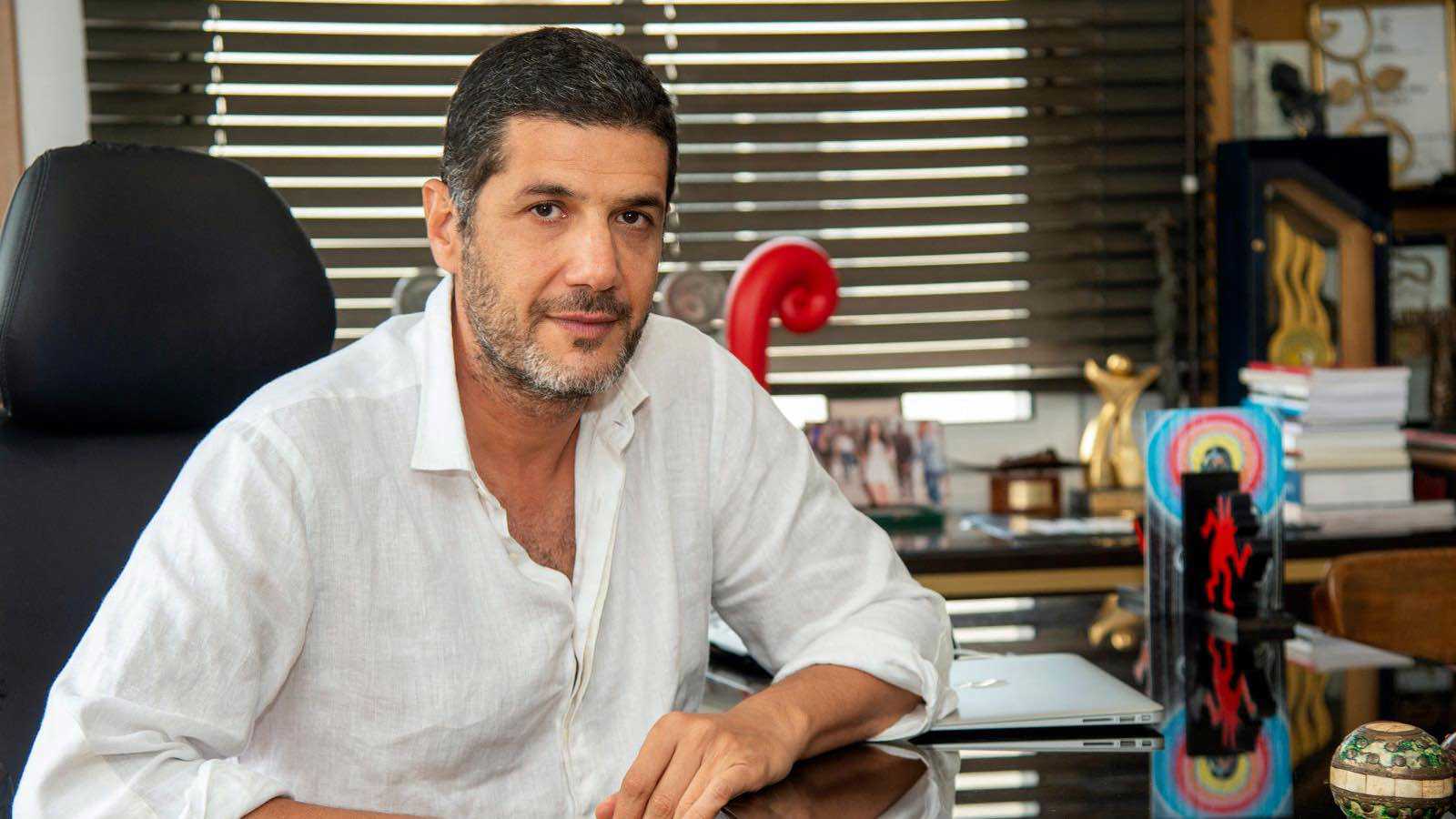 نبيل عيوش.. مخرج “جريء” يُوصل السينما المغربية إلى العالمية