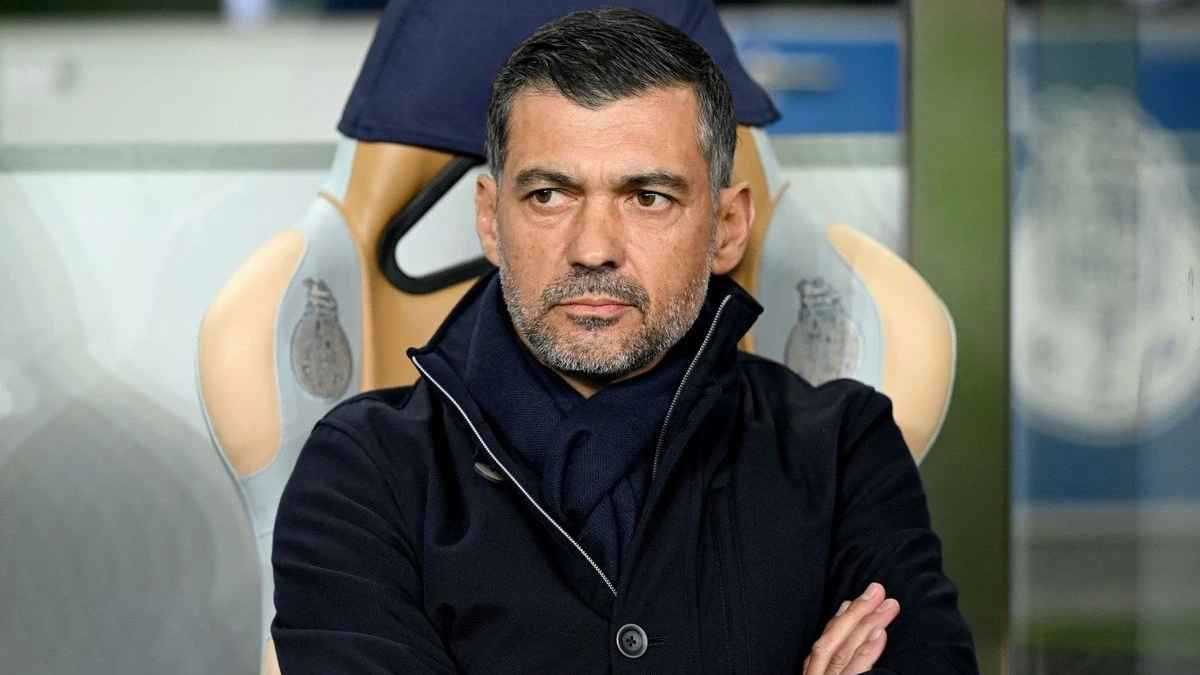 يقوده سيرجيو كونسيساو.. الاتحاد السعودي يعلن رسميا تركيبة الجهاز الفني