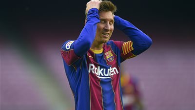 حرم ميسي من إنهاء مسيرته الأوروبية في برشلونة.. لن تصدق من هو؟