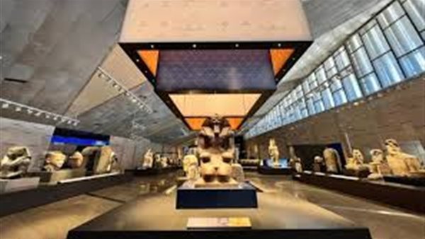 هل غدًا الأحد إجازة بمناسبة افتتاح المتحف المصري الكبير.. التفاصيل كاملة
