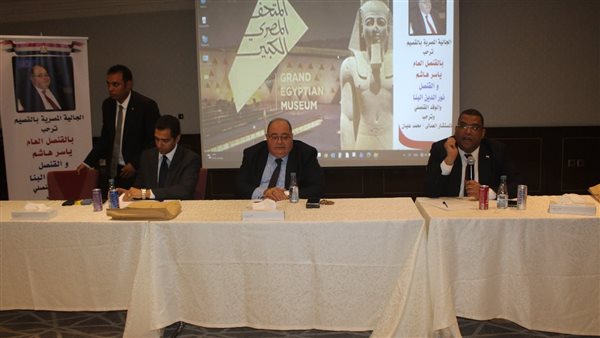 تواصل دائم مع الجالية المصرية بالسعودية تنفيذًا لتوجيهات الوزير جبران