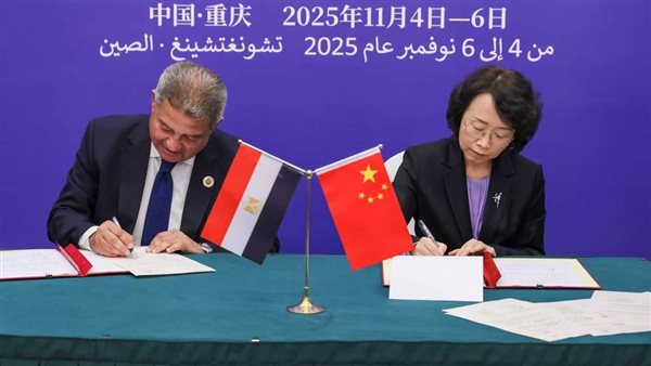 رئيس الأعلى للإعلام ونائبة وزير دائرة الدعاية للحزب الشيوعي الصيني يوقعان مذكرة تفاهم للتعاون بين البلدين