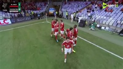 نصف نهائي كأس السوبر المصري: الأهلي يترجم سيطرته للتقدم أمام سيراميكا كليوباترا برأسية تريزيجيه بصناعة زيزو