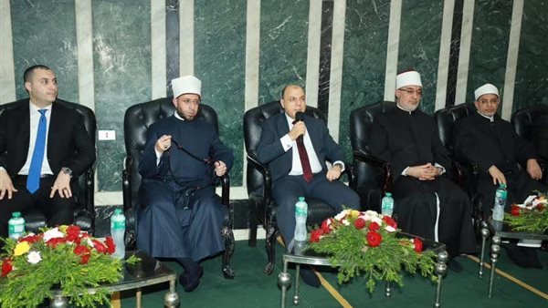 وزير الأوقاف والمفتى ومحافظ كفرالشيخ يناقشون الملفات الخدمية وتعزيز جهود التوعية