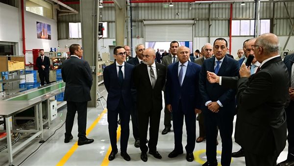 رئيس الوزراء يفتتح الدورة السادسة للمعرض والمؤتمر الدولي للنقل الذكي والبنية التحتية واللوجيستيات والصناعة