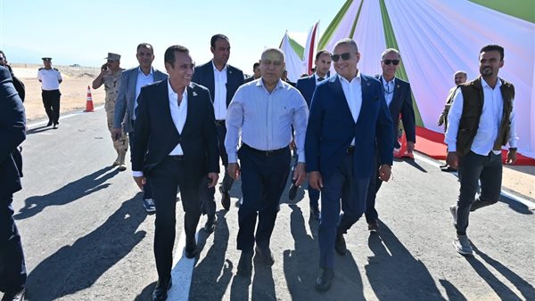 وزراء النقل والأوقاف والزراعة والإسكان يشهدون افتتاح المنطقة الإدارية والخدمية بمدينة الطور
