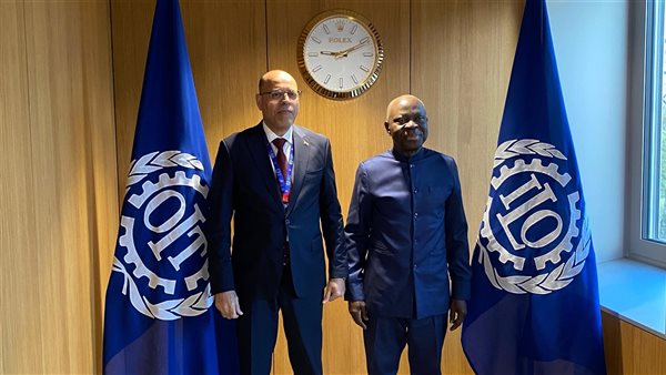 وزير العمل يلتقي مدير عام منظمة العمل الدولية بجنيف