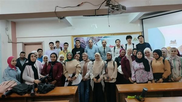 البعد البيئي كآلية لتعزيز التنمية المستدامة.. ندوة تثقيفية بعلوم بنها