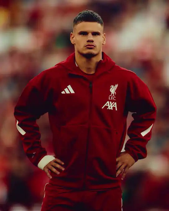 ميلوش كيركِز