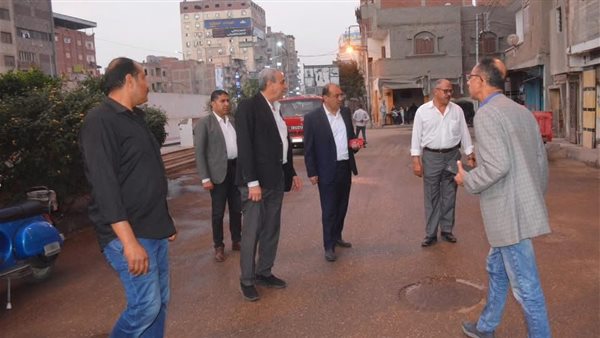 محافظ الغربية يجوب شوارع حي أول وثانِ المحلة ويشدد على تكثيف أعمال النظافة