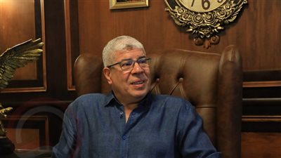 أحمد شوبير يكشف عن أزمة داخل الأهلي بعد إصابة محمد الشناوي حارس الفريق