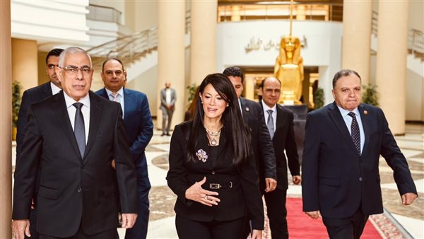 منظومة متكاملة لتطوير الخدمات الحكومية من خلال «خدمات مصر» والمراكز التكنولوجية