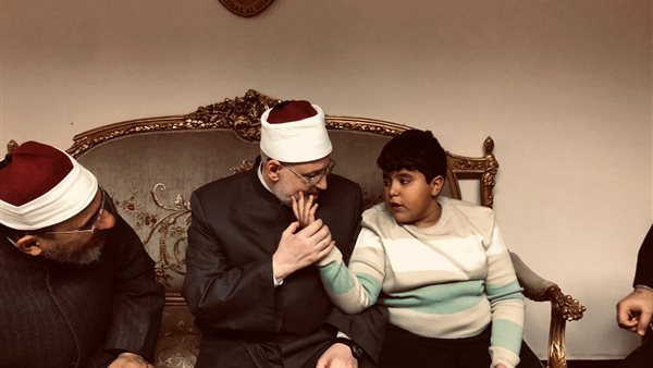 وكيل الأزهر يلتقي نماذج مضيئة من حفظة القرآن بالإسكندرية ويؤكد: رعاية الموهوبين واجب ورسالة