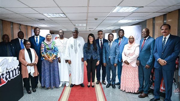 المشاط تبحث تعزيز السياحة البينية بالقارة السمراء مع سفراء 7 دول أفريقية