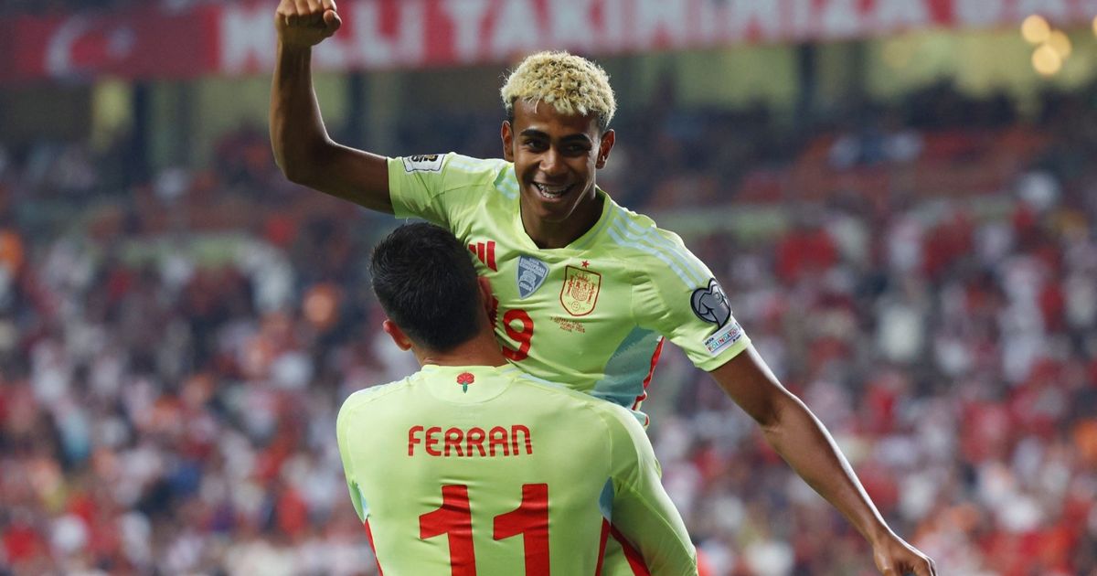 استبعاد لامين يامال من قائمة إسبانيا وسط غضب متزايد