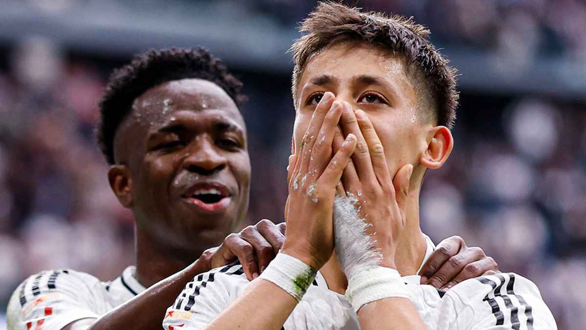 200 مليون يورو.. ما حقيقة عرض الهلال “الخيالي” لأردا غولر؟