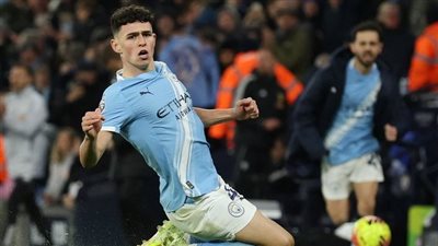 بصعوبة شديدة: عمر مرموش يشارك في فوز مانشستر سيتي على ليدز يونايتد (2/3) في الدوري الإنجليزي الممتاز