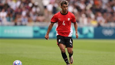 شوبير يكشف حقيقة عودة أحمد عيد لصفوف نادي الزمالك