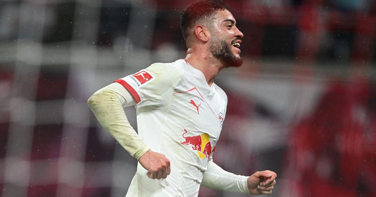 لايبزيغ يتجاوز شتوتغارت ويصعد للمركز الثاني بالدوري الألماني