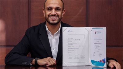 دودو الجباس يحصل على شهادة الاتحاد الأوروبي فى إدارة كرة القدم
